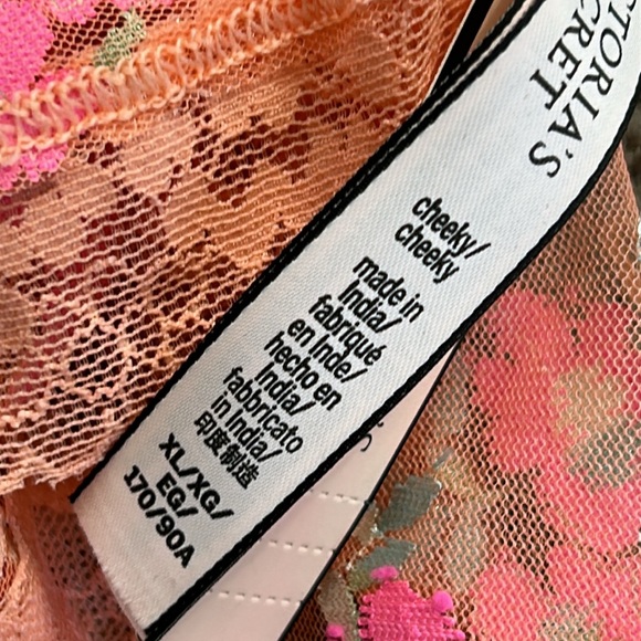 Victoria’s Secret Cheeky Underwear NWT - Picture 6 of 6